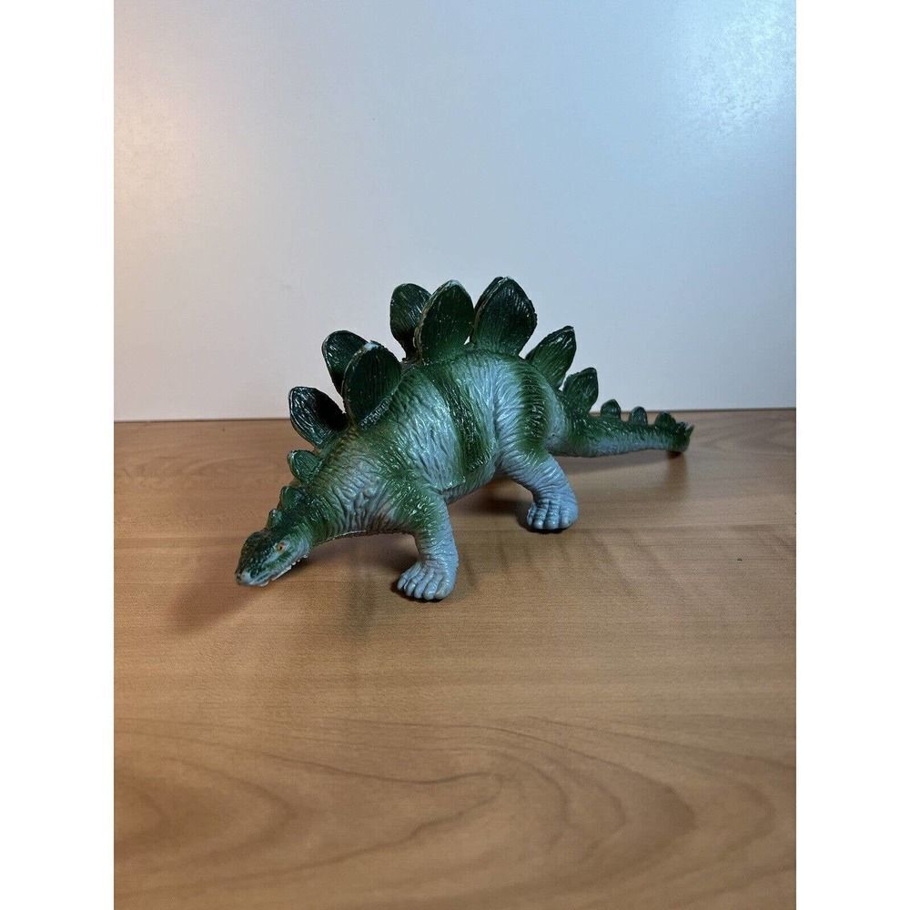 Vtg
1997 Stegosaurus Dinosaur Dino Figure Toy 8.5x3.5”
